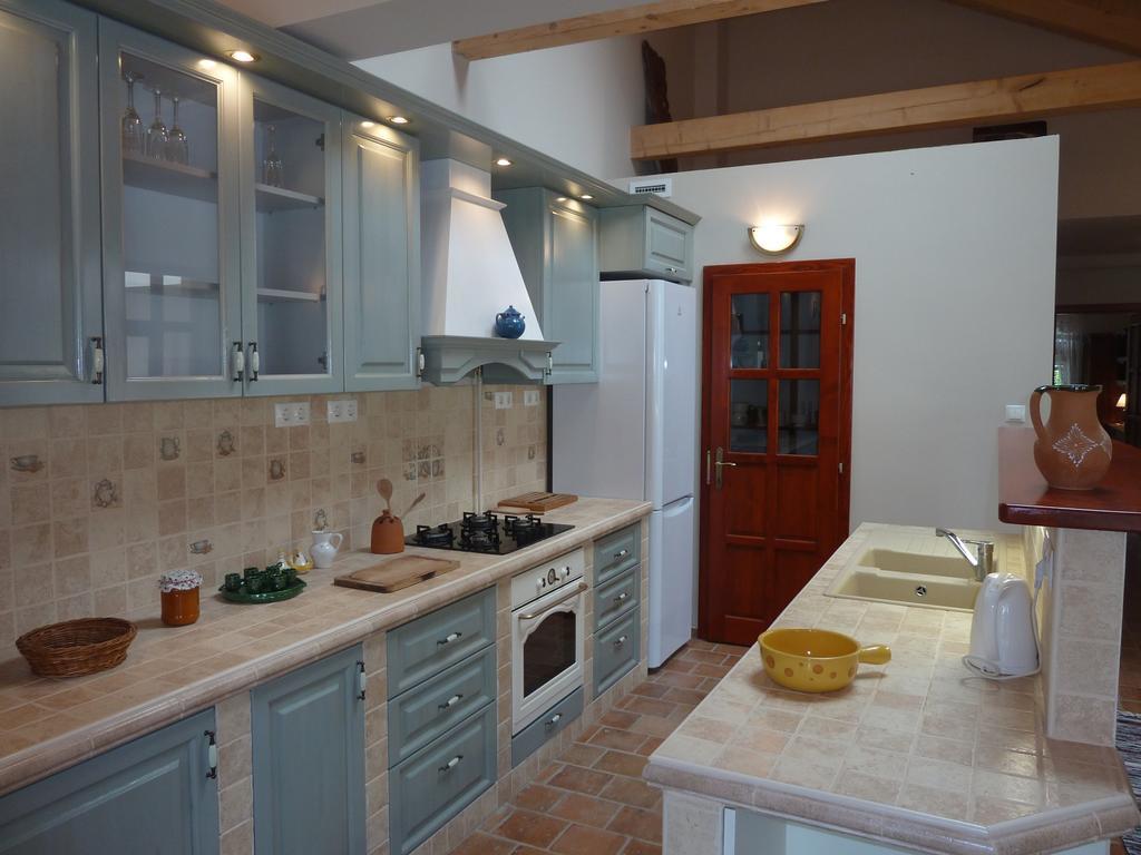 Kaboca Vendeghaz Apartment วาค ภายนอก รูปภาพ